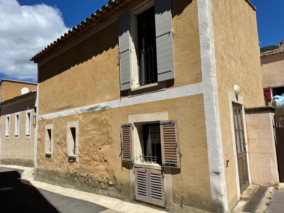 La Cour Carree Bed & Breakfast